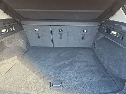 Used 2023 Buick Envision Avenir image 30