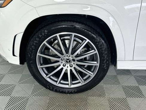 Certified 2023 Mercedes-Benz GLS 450 4MATIC image 32