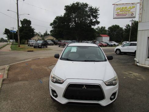 Used 2013 Mitsubishi Outlander Sport LE FWD image 8