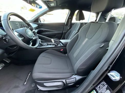 Used 2025 Hyundai Elantra Sport w/ Cargo Package image 18