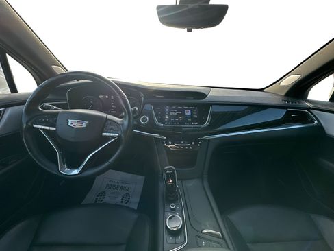 Used 2021 Cadillac XT6 Premium Luxury AWD/4WD image 14