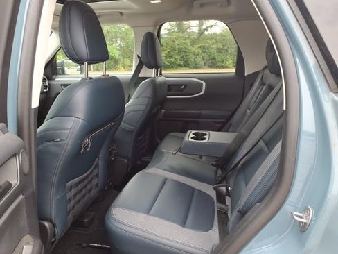 Used 2023 Ford Bronco Sport Outer Banks w/ Tech Package AWD/4WD image 9