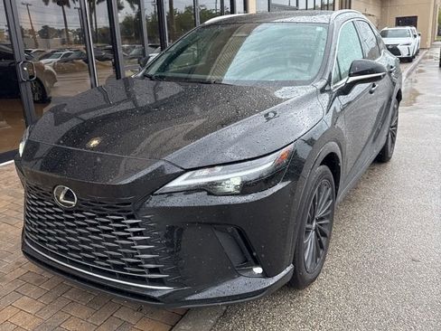 Used 2025 Lexus RX 350 Premium w/ Accessory Package (Z1) FWD image 2