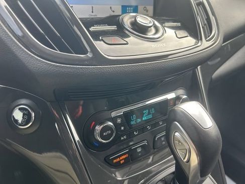 Used 2016 Ford Escape Titanium w/ Equipment Group 301A AWD/4WD image 22