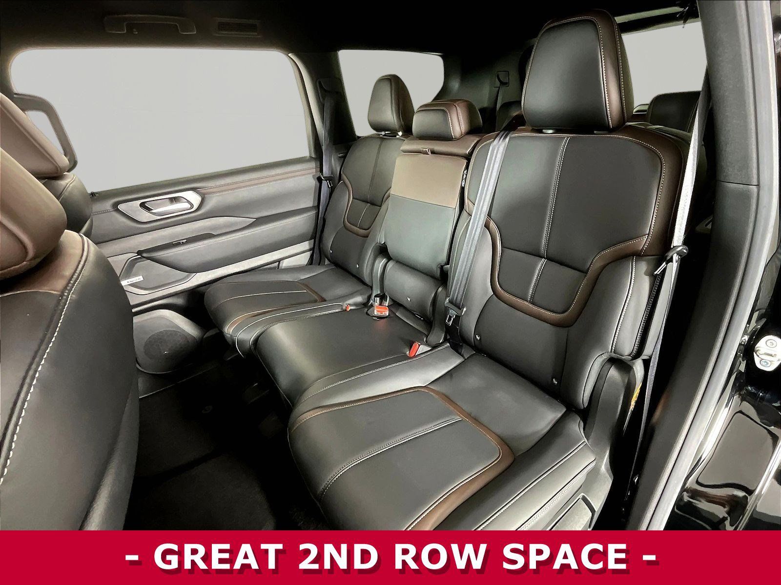 Certified 2026 Nissan Armada SL AWD/4WD image 22
