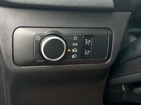 Certified 2025 Ford Escape ST-Line FWD image 22