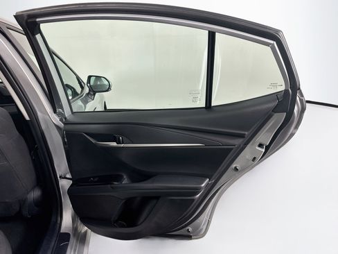 Used 2025 Toyota Camry LE FWD image 30