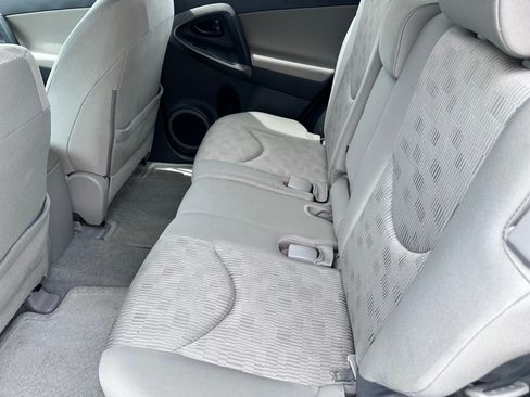 Used 2011 Toyota RAV4 2WD w/ Base L4 Extra Value Pkg image 6