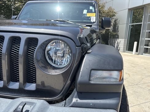 Used 2020 Jeep Wrangler Unlimited Sport S AWD/4WD image 11
