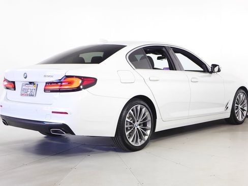Used 2022 BMW 530i w/ Convenience Package image 7