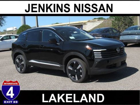 New 2026 Nissan Kicks SR image 1