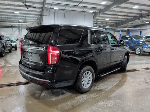 Used 2024 Chevrolet Tahoe LS image 3