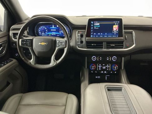 Used 2022 Chevrolet Tahoe LT w/ LT Signature Package image 9