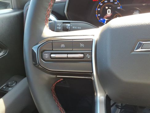 Used 2025 Chevrolet Colorado Z71 w/ Z71 Convenience Package 2 image 31