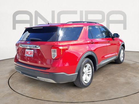 Used 2023 Ford Explorer XLT w/ Equipment Group 202A RWD image 11