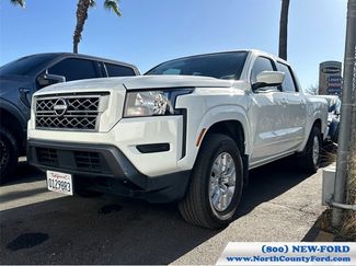 Used 2023 Nissan Frontier SV video 1