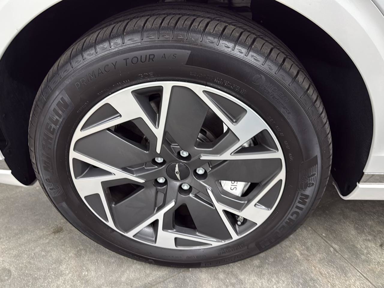 Used 2026 Genesis Electrified GV70 AWD/4WD image 25