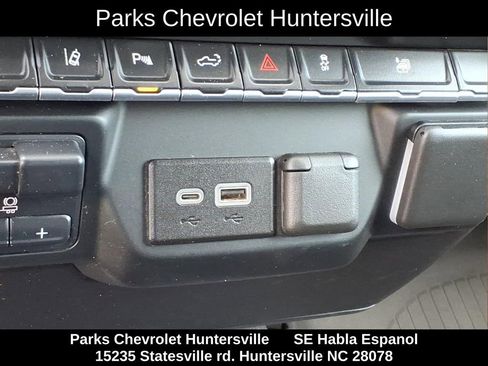 Certified 2024 Chevrolet Silverado 2500 Custom w/ Custom Value Package AWD/4WD image 9