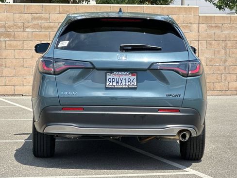 Certified 2025 Honda HR-V Sport image 5