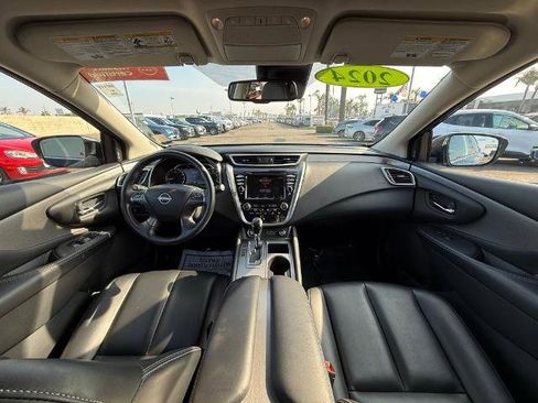 Certified 2024 Nissan Murano SV w/ SV Midnight Edition Package FWD image 15