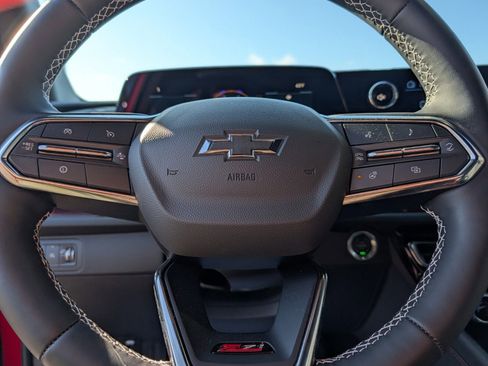 Used 2026 Chevrolet Traverse Z71 w/ Driver Confidence Package image 30