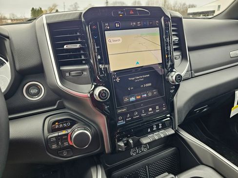 New 2026 RAM 1500 4x4 Crew Cab image 21