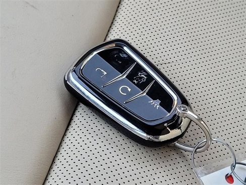 Used 2019 Cadillac XT5 Premium Luxury w/ Driver Assist Package image 25