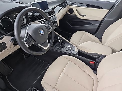 Used 2021 BMW X1 xDrive28i w/ Convenience Package image 13