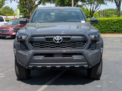 Used 2024 Toyota Tacoma TRD Off-Road AWD/4WD image 3