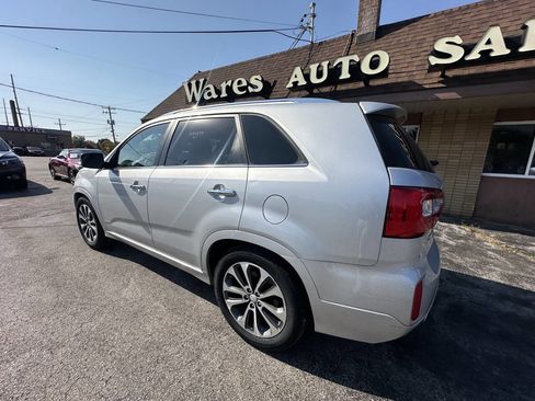 Used 2014 Kia Sorento SX w/ 3rd Row Package image 4