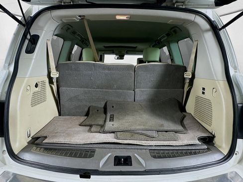 Used 2017 INFINITI QX80 2WD w/ Driver Assistance Package image 31