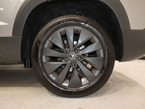 Used 2024 Volkswagen Taos S w/ MDO Package FWD image 31