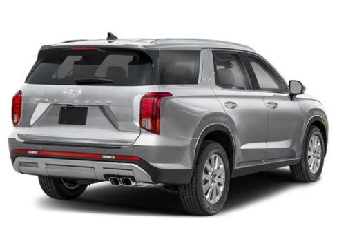 Used 2025 Hyundai Palisade SEL FWD image 2