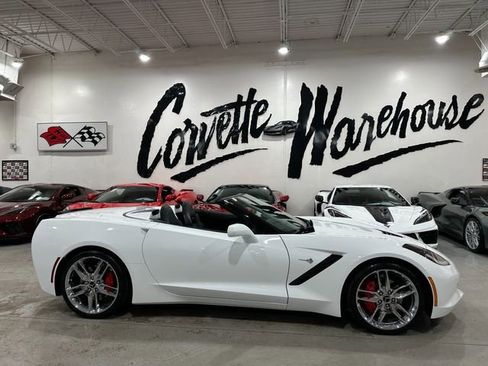 Used 2014 Chevrolet Corvette Stingray Convertible w/ 3LT Preferred Equipment Group RWD image 10