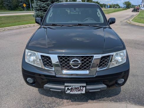 Used 2012 Nissan Frontier SV AWD/4WD image 4