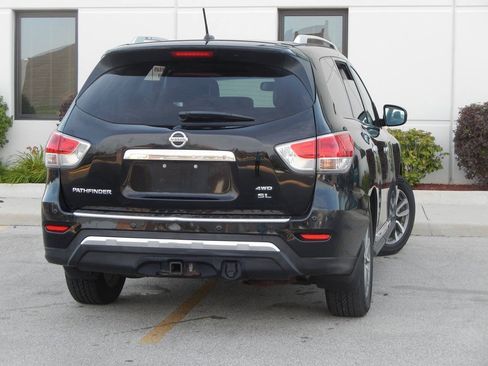 Used 2014 Nissan Pathfinder SL w/ SL Premium Package AWD/4WD image 19