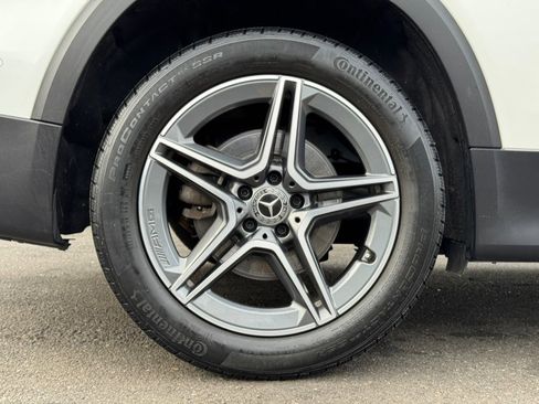 Used 2020 Mercedes-Benz GLB 250 4MATIC image 17