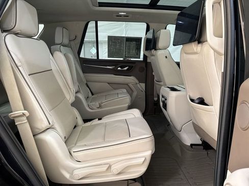 Certified 2023 GMC Yukon Denali w/ Advanced Technology Package image 27