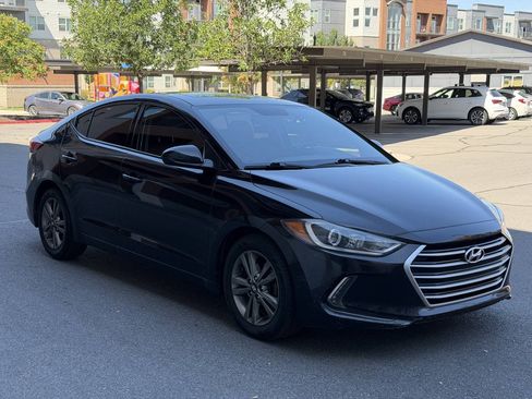 Used 2018 Hyundai Elantra Value Edition FWD image 8