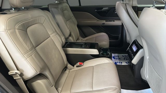 Used 2023 Lincoln Aviator Reserve w/ Equipment Group 201A AWD/4WD image 24