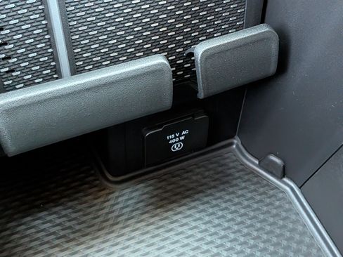New 2026 RAM 1500 Big Horn AWD/4WD image 31