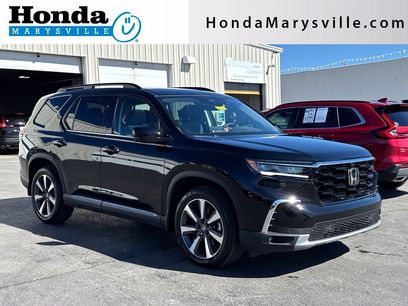 Used 2025 Honda Pilot Elite