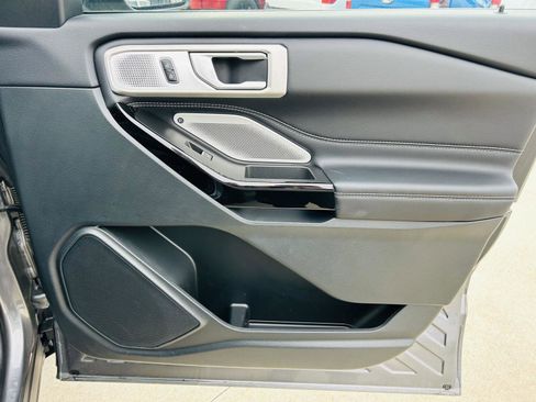 Used 2023 Ford Explorer ST w/ Equipment Group 401A image 36