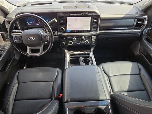 Used 2023 Ford F250 Lariat w/ Lariat Ultimate Package AWD/4WD image 16