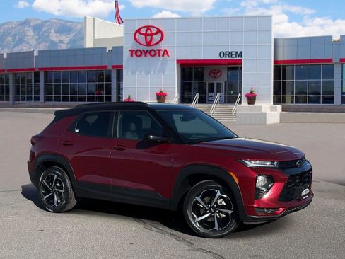 Used 2022 Chevrolet TrailBlazer RS w/ Technology Package AWD/4WD image 1