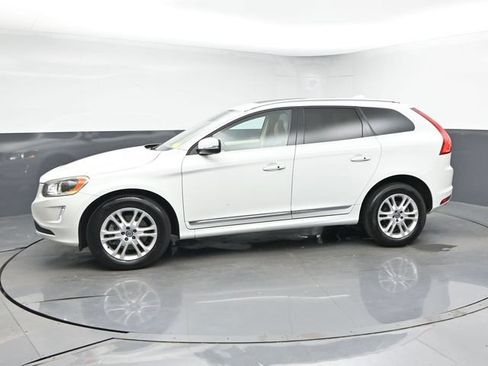 Used 2015 Volvo XC60 T5 Platinum FWD image 4