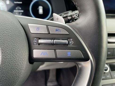 Certified 2025 Hyundai Palisade SEL image 17