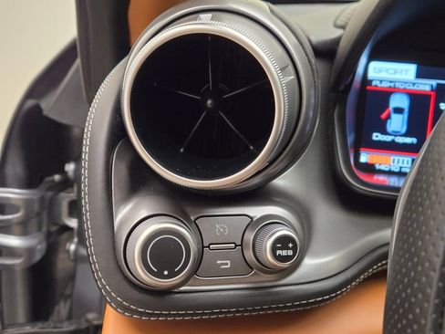 Used 2017 Ferrari GTC4Lusso V12 image 46