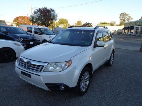 Used 2013 Subaru Forester 2.5X Limited image 3