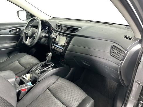 Used 2018 Nissan Rogue SV w/ Premium Package AWD/4WD image 26